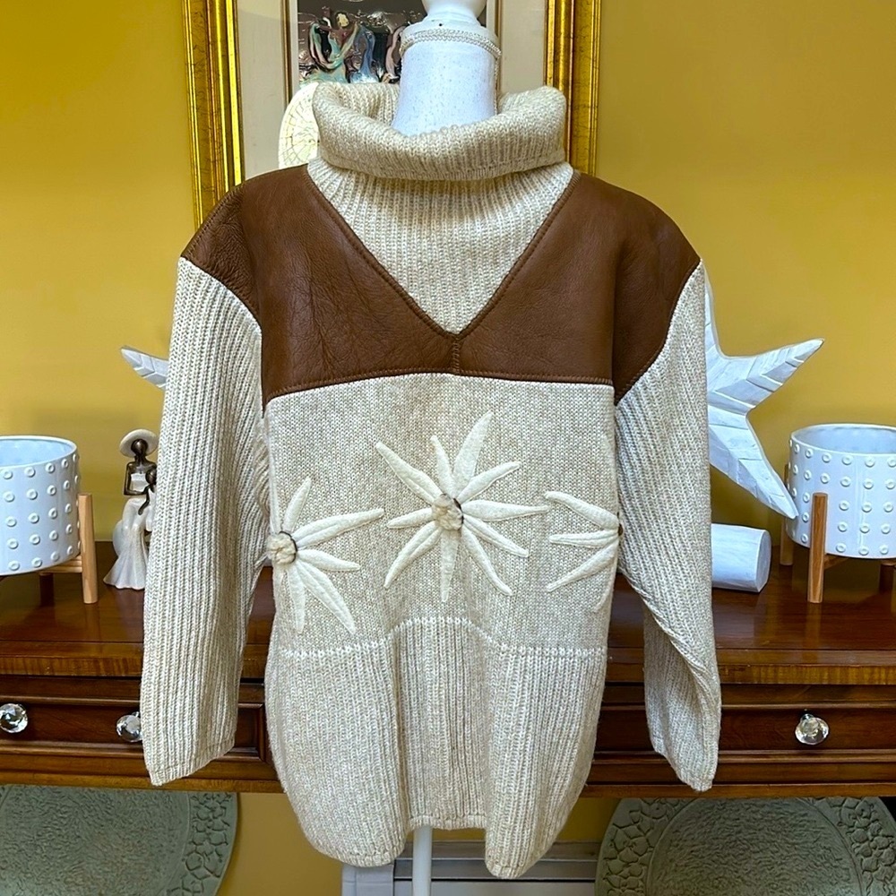 Iceberg Jean-Charles De Castelbajac Vintage Wool & Shearling Sweater Size 46